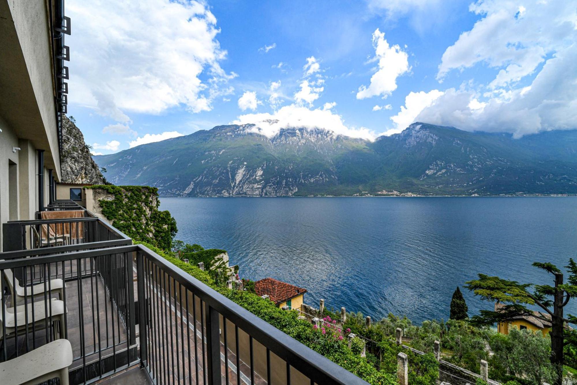 Hotel Villa Dirce Limone sul Garda Zewnętrze zdjęcie